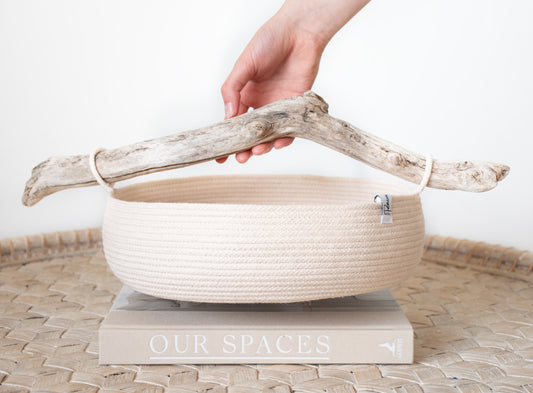 Large coiled rope tray with driftwood handle